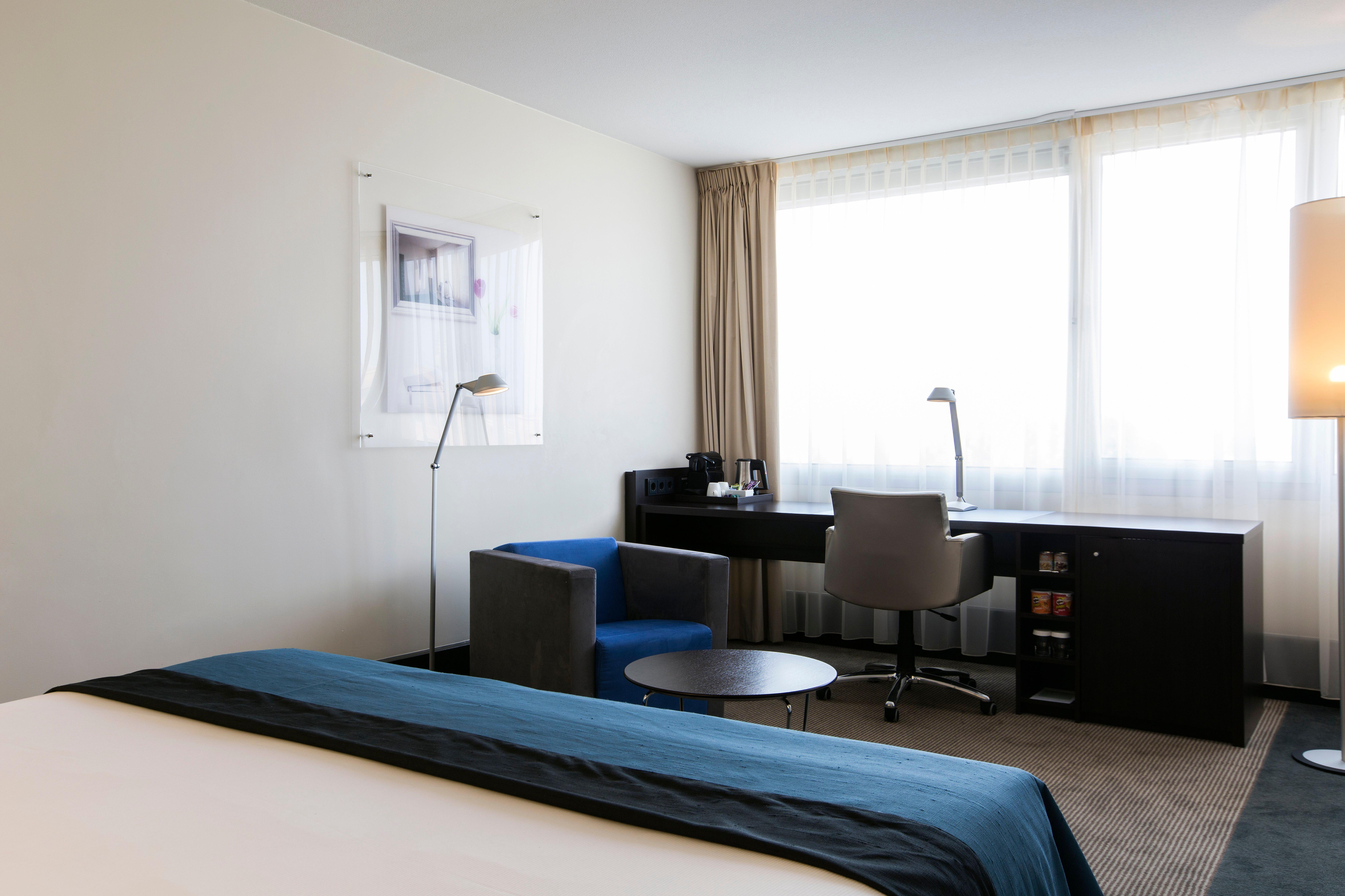 Holiday Inn Eindhoven Centre, An Ihg Hotel מראה חיצוני תמונה